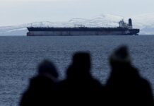 NYT: EEUU imputó al capitán de un petrolero que intentaba llegar a Venezuela