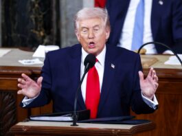 Trump criticó duramente al Supremo de EEUU por su fallo sobre los aranceles