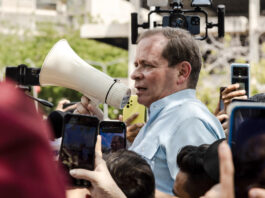 Juan Pablo Guanipa fue recibido entre aplausos durante una misa en iglesia de Maracaibo (VIDEO)