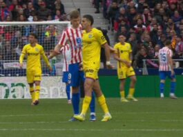 VIDEO: futbolista recibió tarjeta roja en España por pellizcar los genitales de su rival