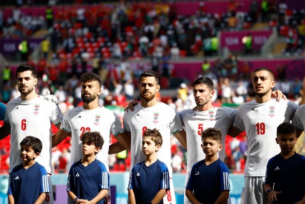 Presidente de la Fifa asegura la participación de Irán en