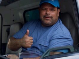 El emotivo reencuentro que tuvo Julio Velazco con sus hijos tras seis meses de prisión arbitraria (VIDEO)