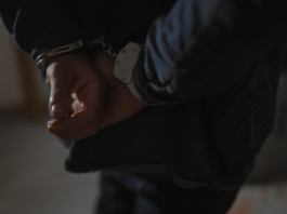 Asesinato en plena calle de Georgia: mató a su amigo frente a su esposa tras una acalorada discusión