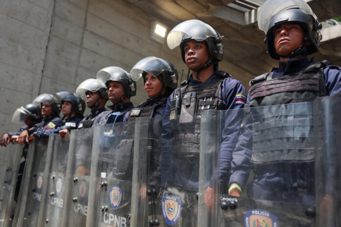 “No quiero irme de mi país”: joven pidió a Laura