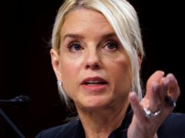 Pam Bondi desafía al Congreso y no comparecerá por el caso Jeffrey Epstein