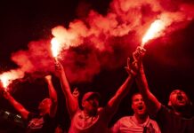 Policía se despliega en los Campos Elíseos de París tras el triunfo del PSG (VIDEO)